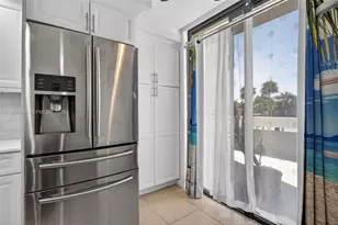 1100 SE 5th Ct, Pompano Beach, FL 33060 - Photo 6