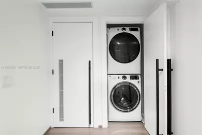 601 NE 27 #TH104, Miami, FL 33137 - Photo 20