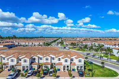 11907 SW 247th Ter, Homestead, FL 33032 - Photo 2