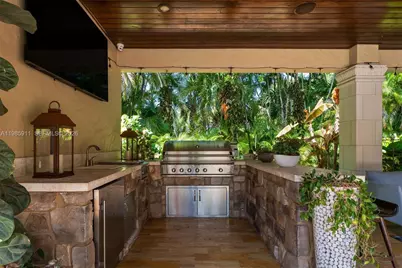 6201 SW 96th St, Pinecrest, FL 33156 - Photo 16