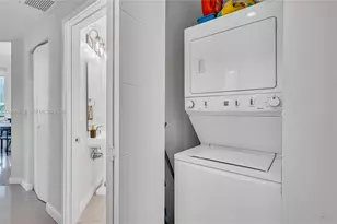 1010 SW 2nd Ave, Miami, FL 33130 - Photo 34