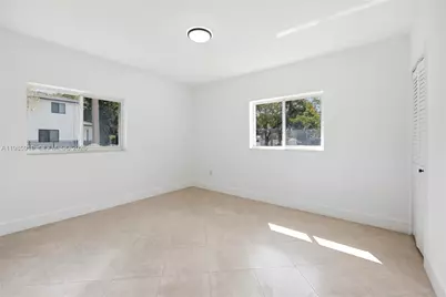 5251 SW 6th St, Miami, FL 33134 - Photo 22