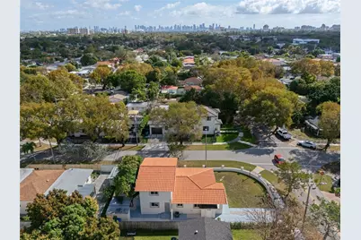 5251 SW 6th St, Miami, FL 33134 - Photo 1