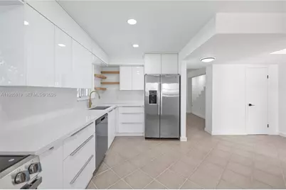 5251 SW 6th St, Miami, FL 33134 - Photo 18