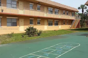 101 NE 41st St, Oakland Park, FL 33334 - Photo 1