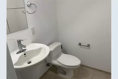 60 SW 13 St #2007, Miami, FL 33130 - Photo 2