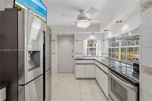 6420 SW 81st St, Miami, FL 33143 - Photo 16