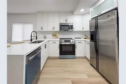 15545 Arizona Rd, Homestead, FL 33033 - Photo 8