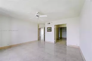 19101 NE 36th Ct, Aventura, FL 33180 - Photo 10