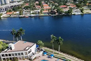 19101 NE 36th Ct, Aventura, FL 33180 - Photo 2