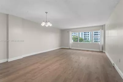 1700 NE 105th St #505, Miami Shores, FL 33138 - Photo 4