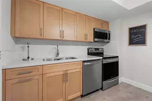 1700 NE 105th St, Miami Shores, FL 33138 - Photo 8