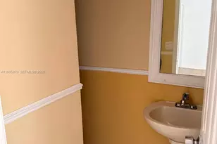 409 NW 33rd St, Miami, FL 33127 - Photo 12