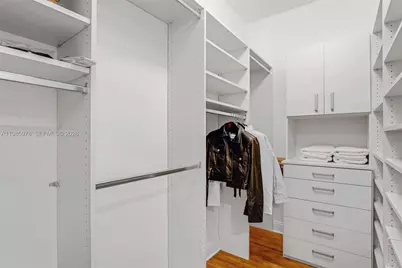 725 Crandon Blvd #203, Key Biscayne, FL 33149 - Photo 22