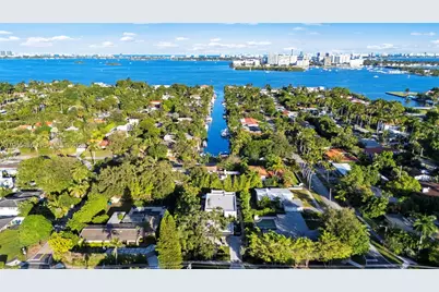 8625 NE 10th Ave, Miami, FL 33138 - Photo 42