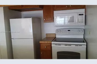 3720 Inverrary Dr #2M, Lauderhill, FL 33319 - Photo 10