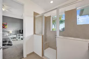 11607 SW 13th Dr, Pembroke Pines, FL 33025 - Photo 26