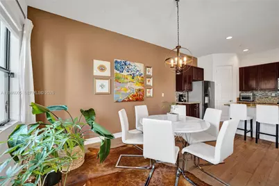 11607 SW 13th Dr, Pembroke Pines, FL 33025 - Photo 4