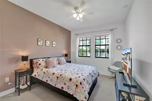 11607 SW 13th Dr, Pembroke Pines, FL 33025 - Photo 28