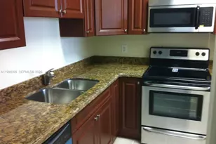 16304 Glenmoor Dr, West Palm Beach, FL 33409 - Photo 2