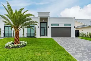 2755 NE 31st Ct, Lighthouse Point, FL 33064 - Photo 1