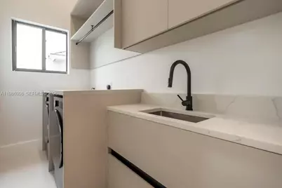 2755 NE 31st Ct, Lighthouse Point, FL 33064 - Photo 16