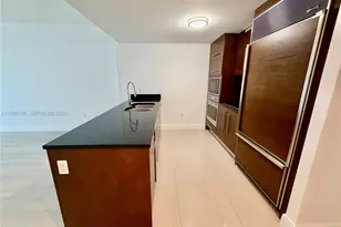 475 Brickell Ave, Miami, FL 33131 - Photo 20