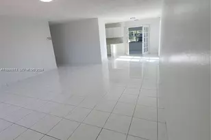 12305 SW 42nd St, Miami, FL 33175 - Photo 10