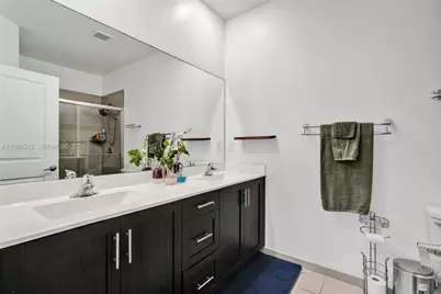 408 NE 212th Ter, Miami, FL 33179 - Photo 48