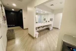 20281 E Country Club Dr, Aventura, FL 33180 - Photo 64