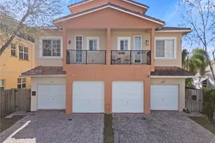 819 SW 7th Ave, Fort Lauderdale, FL 33315 - Photo 1