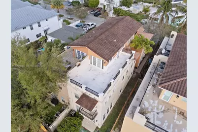 819 SW 7th Ave, Fort Lauderdale, FL 33315 - Photo 48