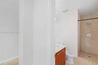 819 SW 7th Ave, Fort Lauderdale, FL 33315 - Photo 44