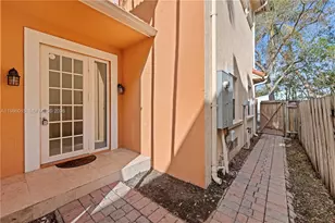 819 SW 7th Ave, Fort Lauderdale, FL 33315 - Photo 6