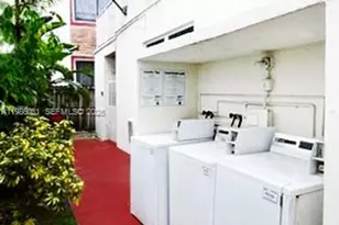 6930 Byron Ave, Miami Beach, FL 33141 - Photo 10
