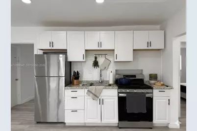 316 Surfside Blvd #5, Surfside, FL 33154 - Photo 2