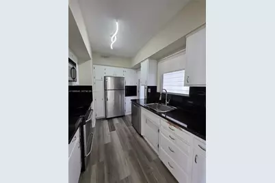 9101 E Bay Harbor Dr #404, Bay Harbor Islands, FL 33154 - Photo 8
