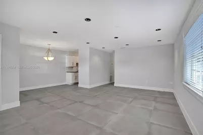 902 Mandarin Isle #2, Fort Lauderdale, FL 33315 - Photo 4