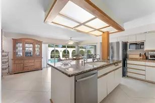 11101 NW 26th Dr, Coral Springs, FL 33065 - Photo 12