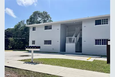 800 SW 10th Ave #810, Hallandale Beach, FL 33009 - Photo 2