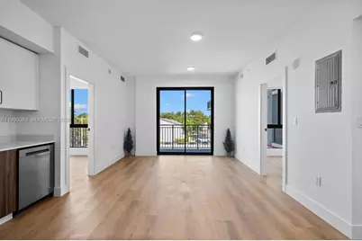 2479 NE 192nd St #208, Miami, FL 33180 - Photo 2