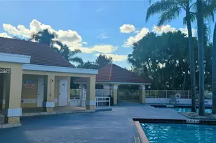12400 Vista Isles Dr, Sunrise, FL 33325 - Photo 18