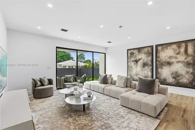 2730 SW 31st Ave, Miami, FL 33133 - Photo 32