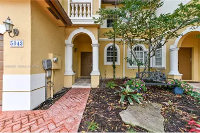 5043 SW 140th Ter, Miramar, FL 33027 - Photo 4