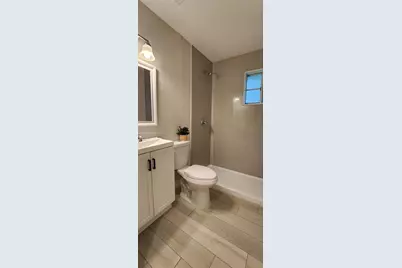 800 SW 10th Ave #840, Hallandale Beach, FL 33009 - Photo 8