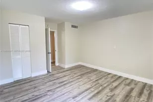 10794 N Kendall Dr, Miami, FL 33176 - Photo 14
