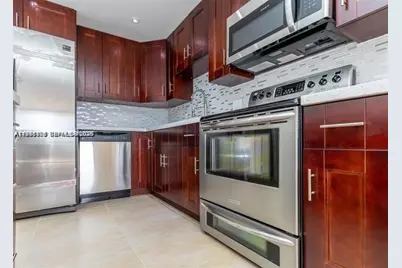 13499 Biscayne Blvd #912, North Miami, FL 33181 - Photo 2