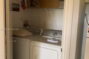 513 Racquet Club Rd, Weston, FL 33326 - Photo 20