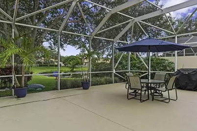 2862 Irma Lake Dr, West Palm Beach, FL 33411 - Photo 20