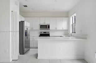 11779 SW 247th Ter, Homestead, FL 33032 - Photo 10